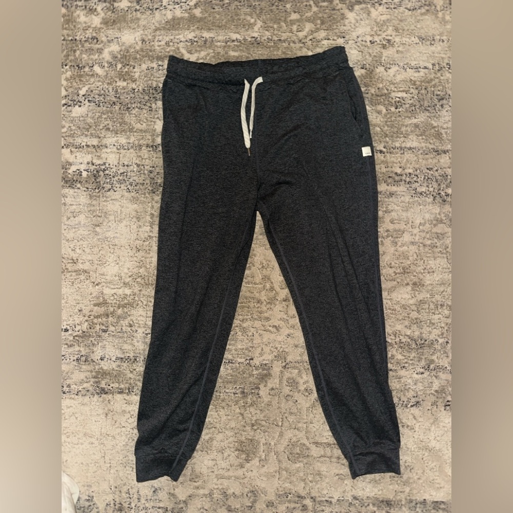 Vuori Performance Joggers